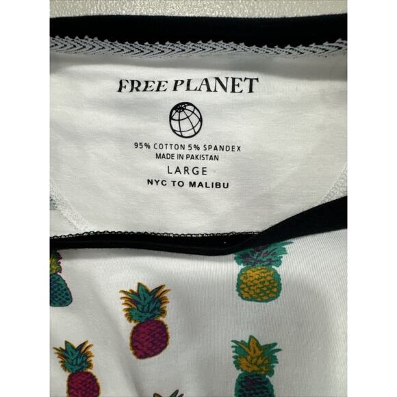 Free Planet Mens Pineapple Print Stretch Graphic Tee Size Large White Multicolor - Picture 3 of 9